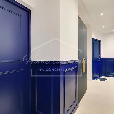 Luxury & Spacious アパート