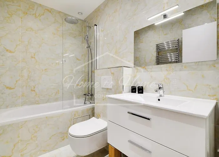 Апартаменты Luxury & Spacious Булонь-Бийанкур